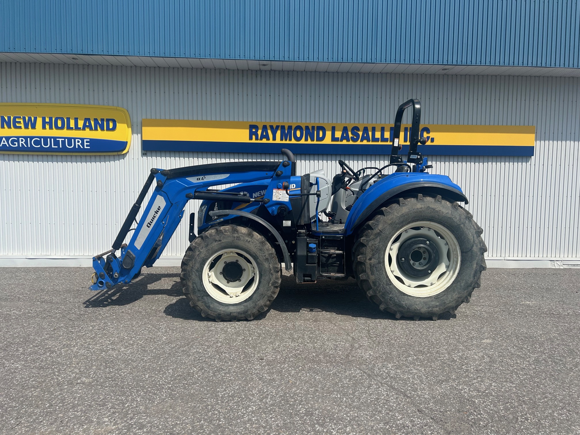 NEW HOLLAND T4.100