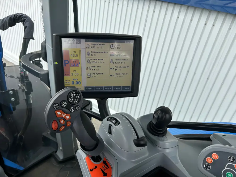 NEW HOLLAND T5.130