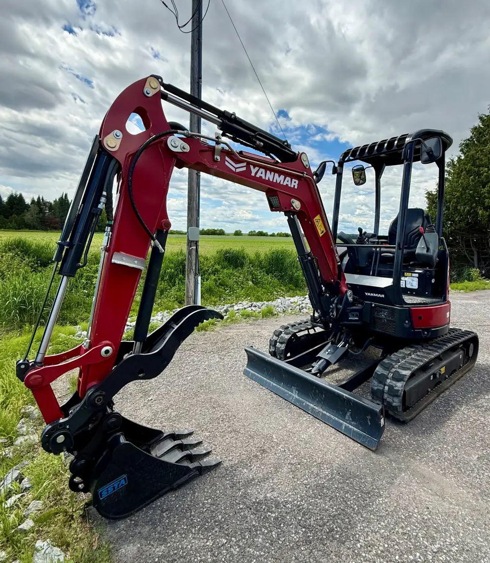 YANMAR VIO25