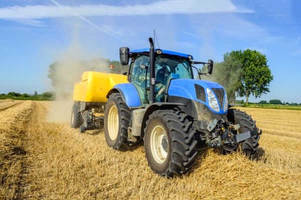 tracteur-usage-agricole-a-vendre